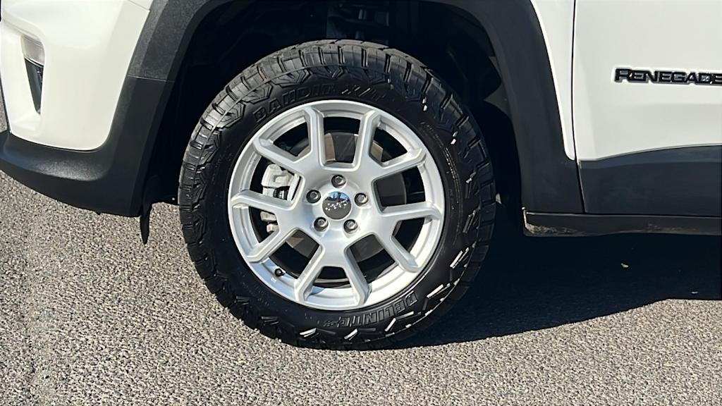 Thumbnail: 2021 Jeep Renegade - 8