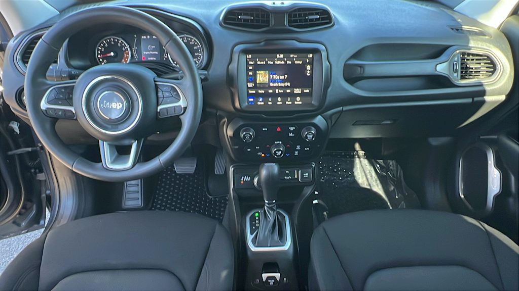 Thumbnail: 2023 Jeep Renegade - 13