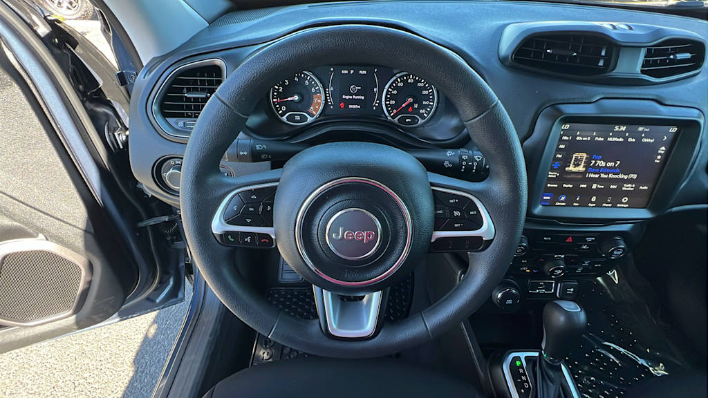 Thumbnail: 2023 Jeep Renegade - 9