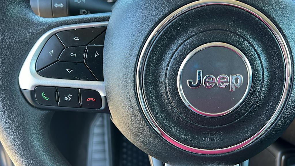 Thumbnail: 2023 Jeep Renegade - 24