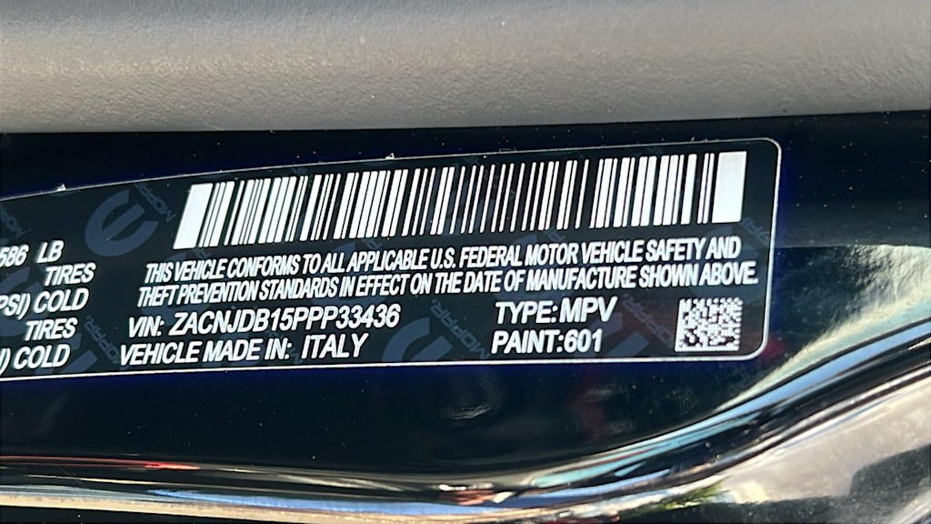Thumbnail: 2023 Jeep Renegade - 18