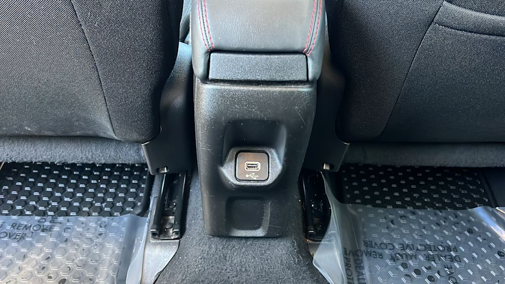 Thumbnail: 2023 Jeep Renegade - 28