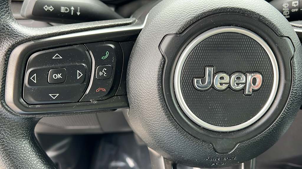 Thumbnail: 2021 Jeep Wrangler - 26