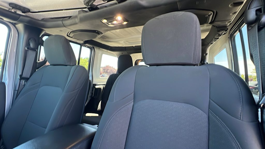 Thumbnail: 2021 Jeep Wrangler - 10