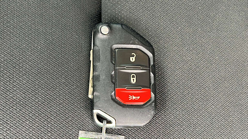 Thumbnail: 2020 Jeep Wrangler - 17