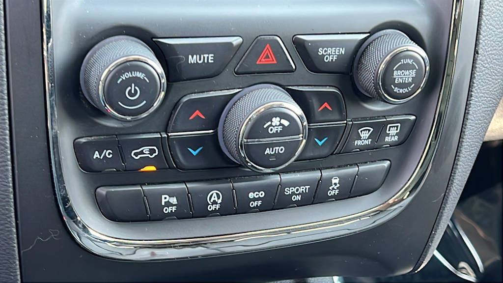 Thumbnail: 2018 Dodge Durango - 22