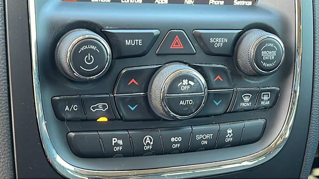 Thumbnail: 2020 Dodge Durango - 23
