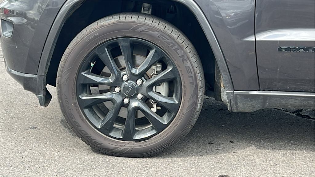 Thumbnail: 2021 Jeep Grand Cherokee - 7