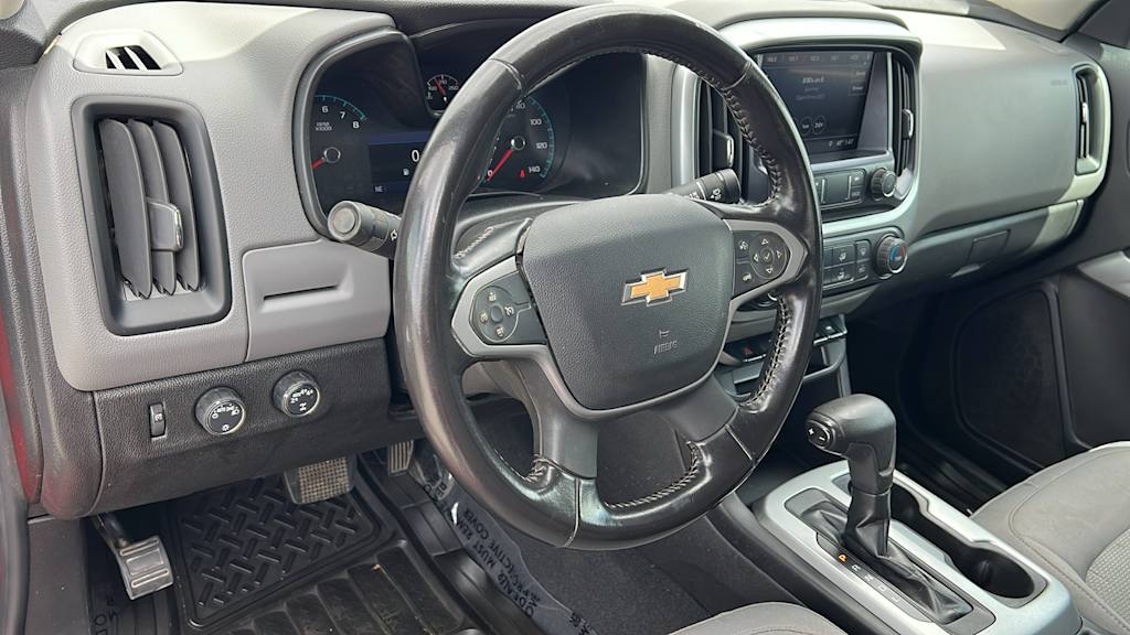 2020 Chevrolet Colorado LT 2