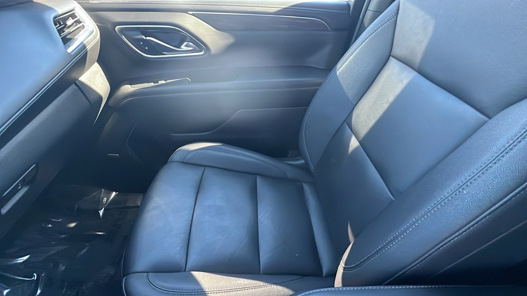 Thumbnail: 2023 Chevrolet Tahoe - 11