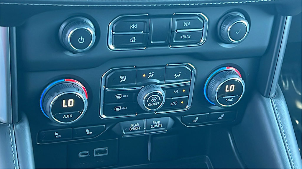 Thumbnail: 2023 Chevrolet Tahoe - 23