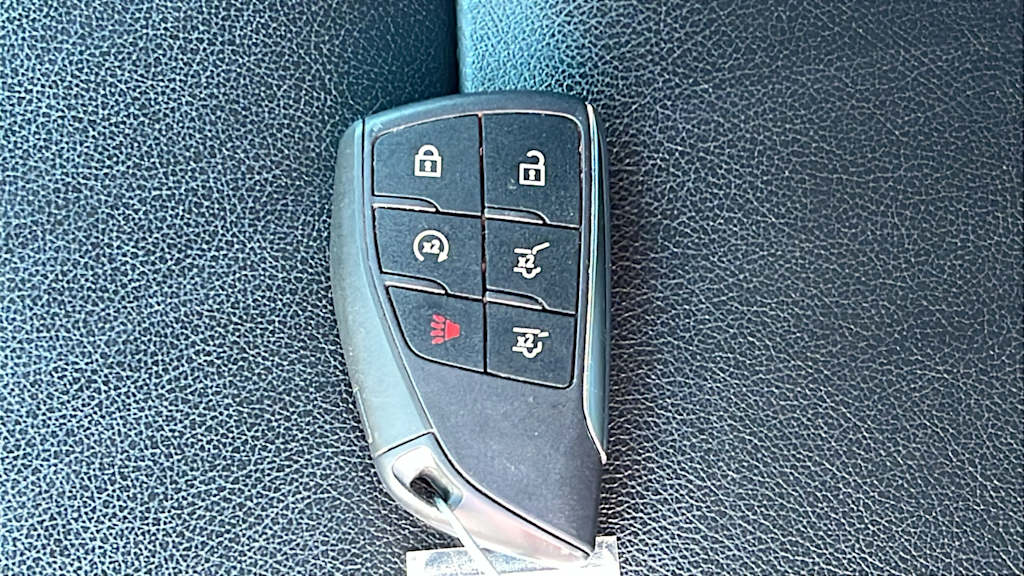 Thumbnail: 2023 Chevrolet Tahoe - 18