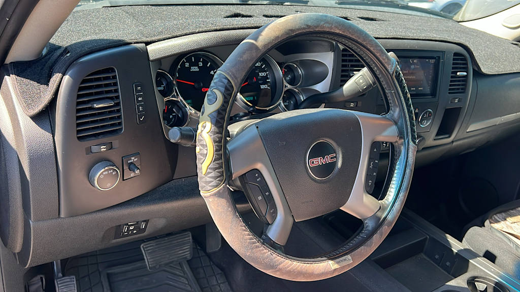 Thumbnail: 2014 GMC Sierra 2500 - 2
