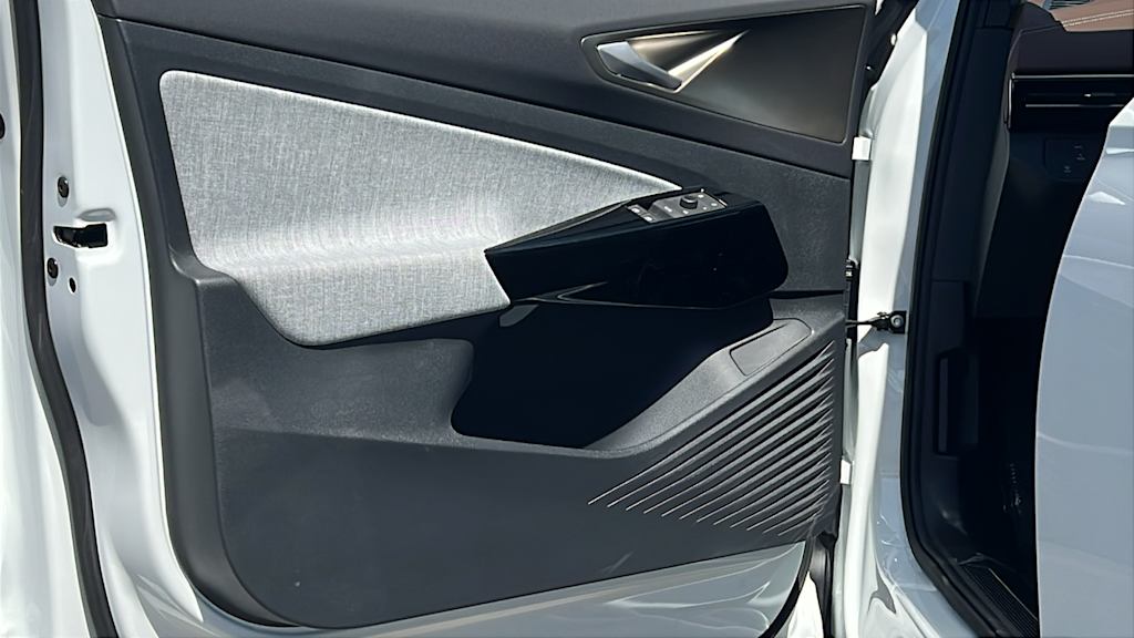 2025 Volkswagen ID.4 PRO - Photo 29