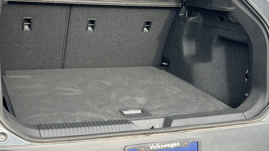 Thumbnail: 2023 Volkswagen ID.4 - 17