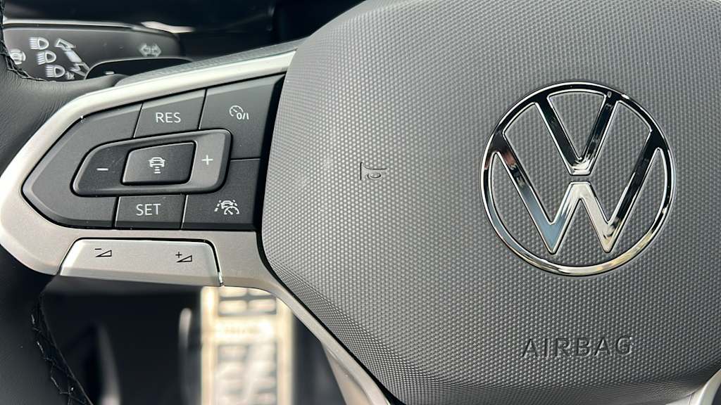 Thumbnail: 2026 Volkswagen Atlas - 25
