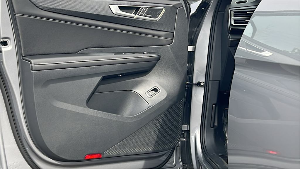 Thumbnail: 2026 Volkswagen Atlas - 28