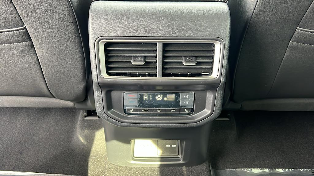 Thumbnail: 2026 Volkswagen Atlas - 29