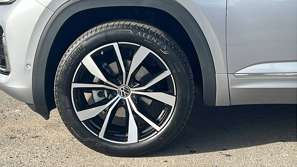 2026 Volkswagen Atlas SEL Premium R-Line - Photo 8