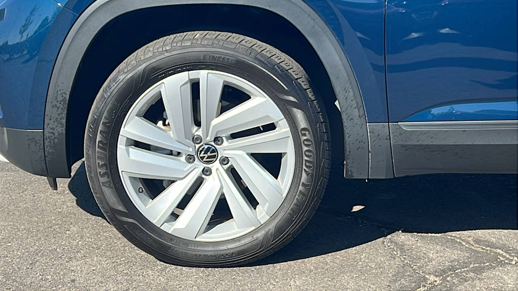 Thumbnail: 2023 Volkswagen Atlas - 6