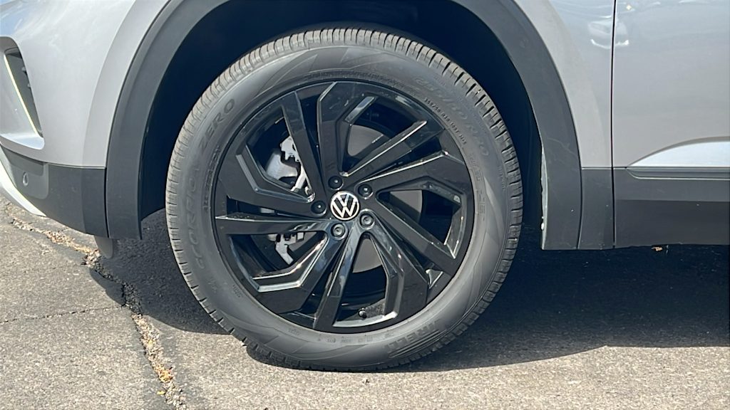 Thumbnail: 2023 Volkswagen Atlas - 7