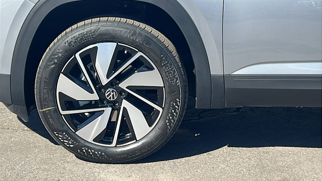 Thumbnail: 2026 Volkswagen Atlas - 8