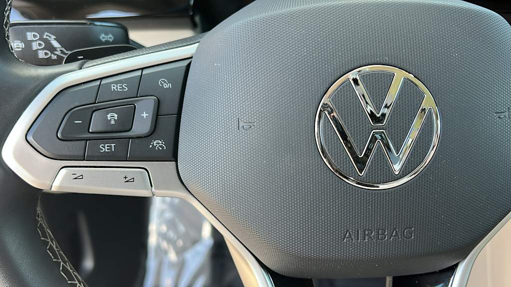 Thumbnail: 2025 Volkswagen Atlas - 25