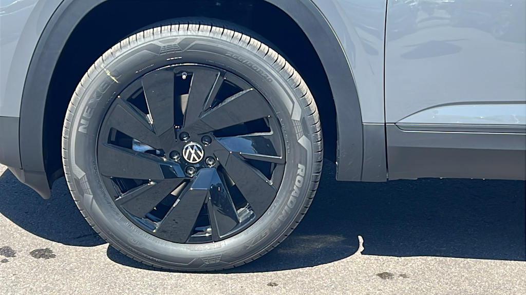 Thumbnail: 2026 Volkswagen Atlas - 8