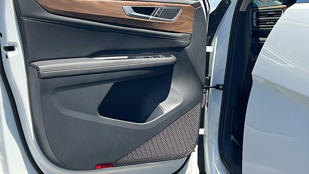 Thumbnail: 2026 Volkswagen Atlas - 29