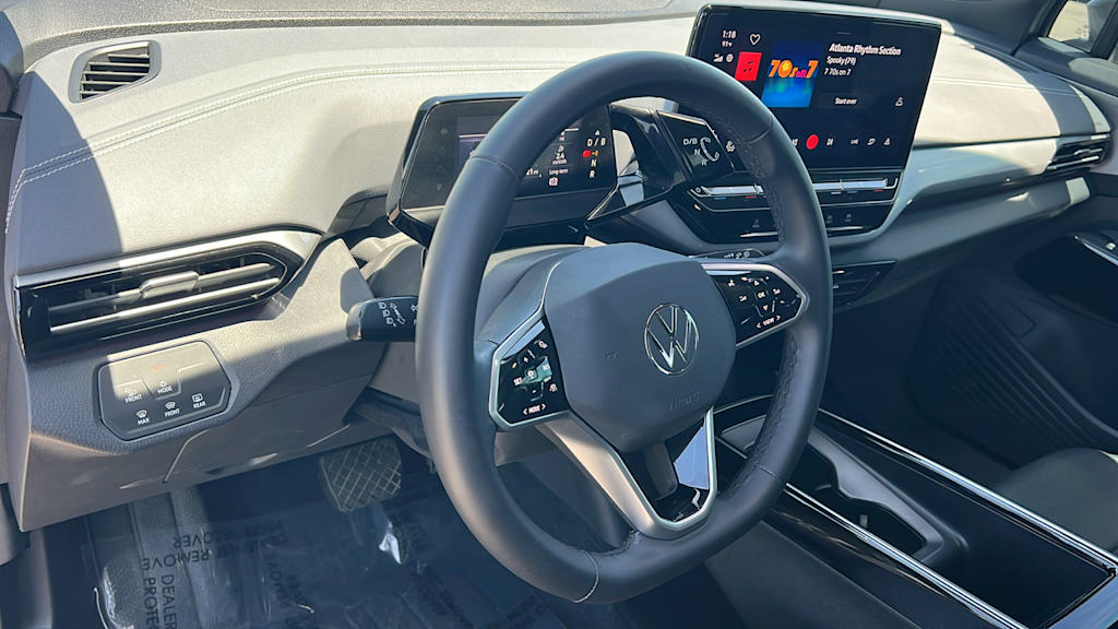 Thumbnail: 2023 Volkswagen ID.4 - 2