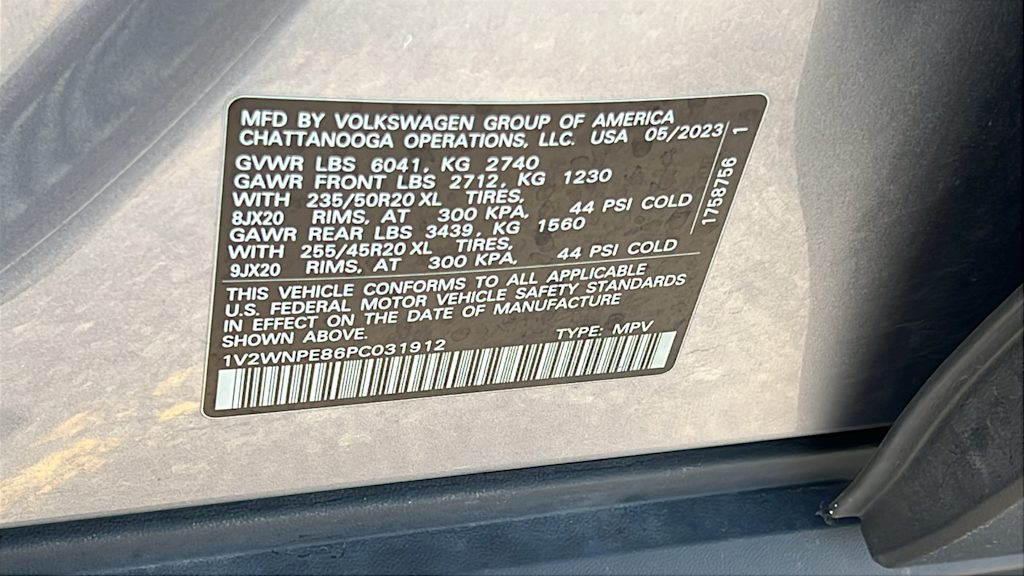 Thumbnail: 2023 Volkswagen ID.4 - 18