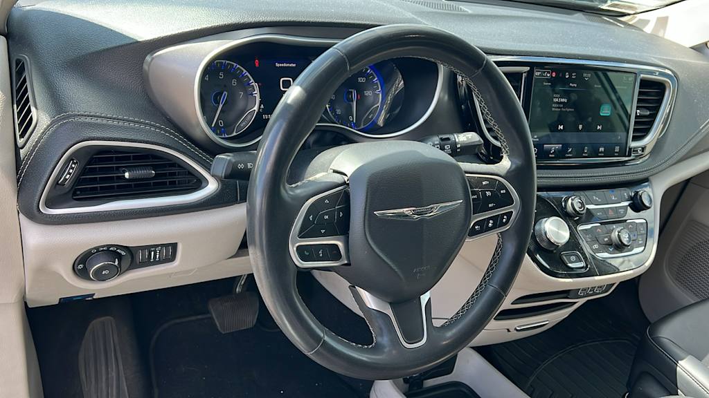 Thumbnail: 2024 Chrysler Pacifica - 2