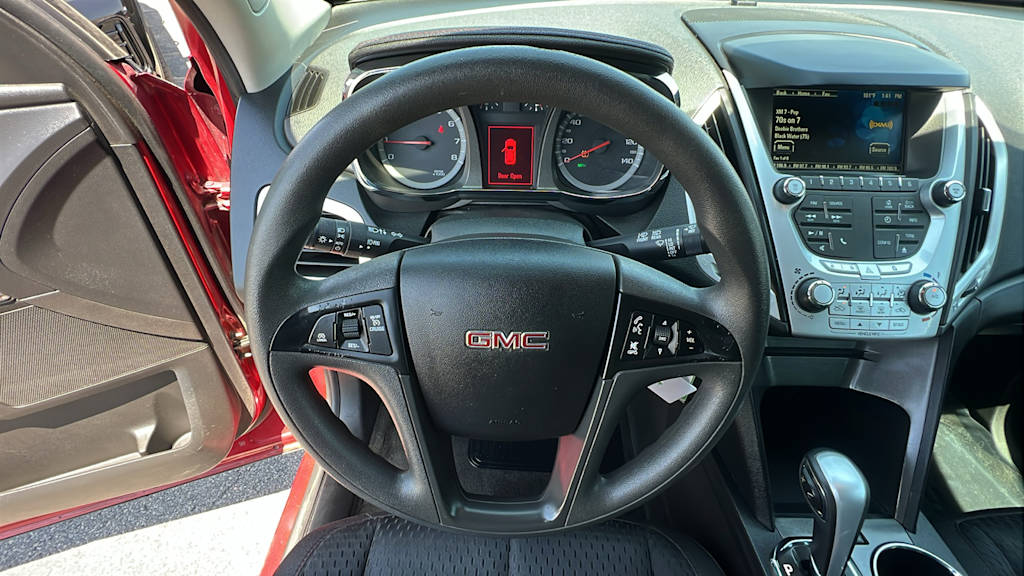 Thumbnail: 2015 GMC Terrain - 9