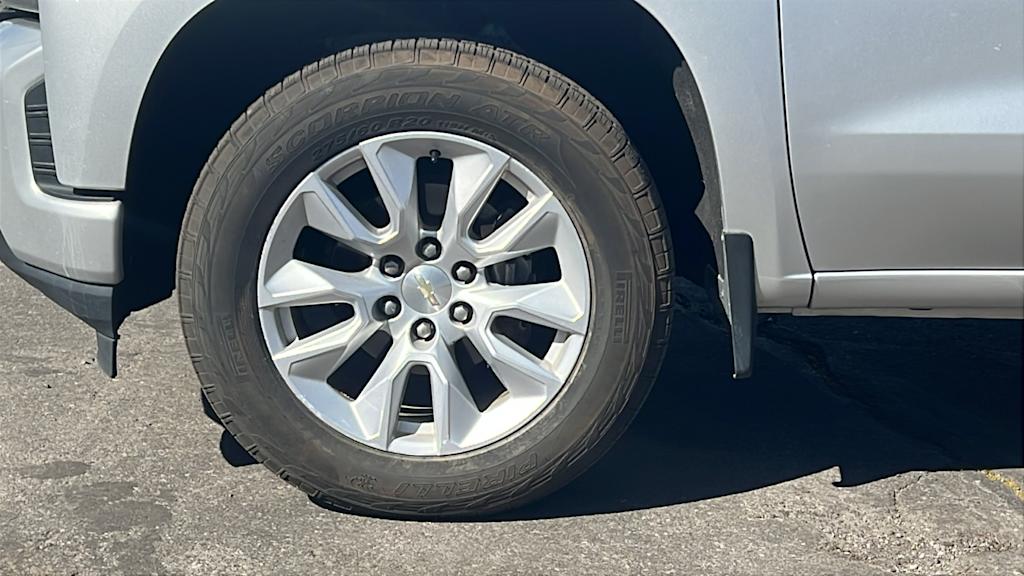 Thumbnail: 2020 Chevrolet Silverado 1500 - 6