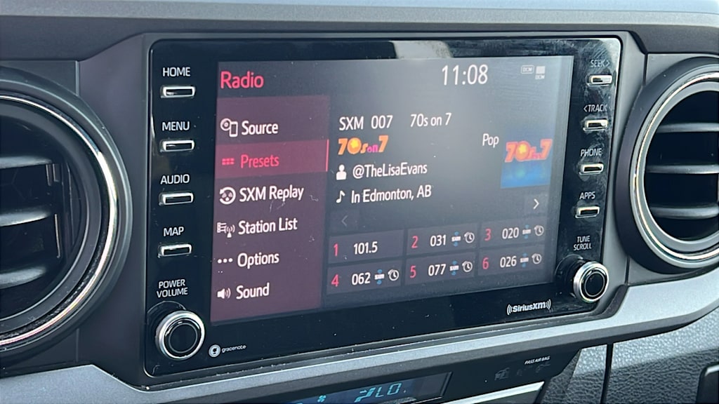 Thumbnail: 2022 Toyota Tacoma - 12