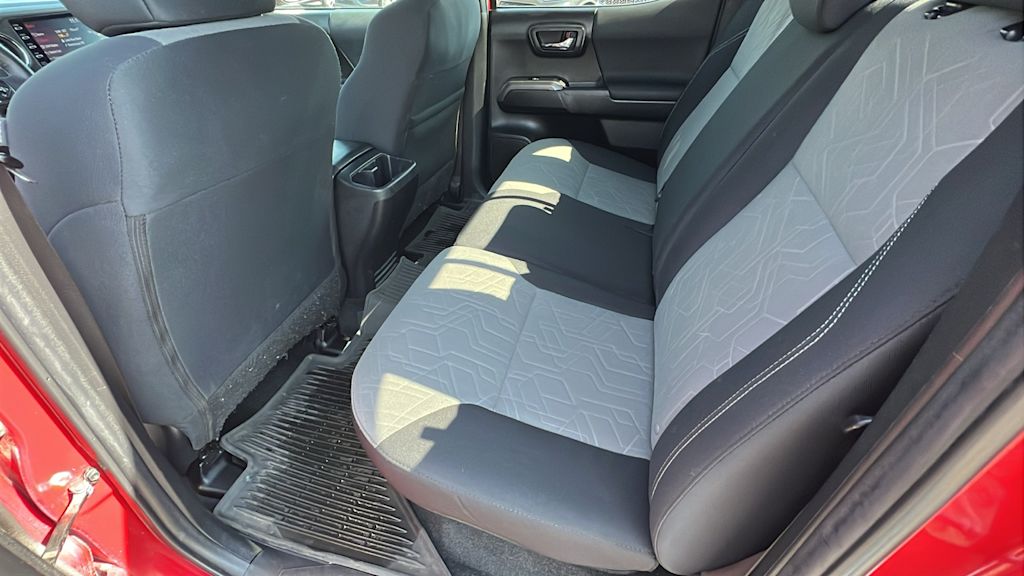 Thumbnail: 2022 Toyota Tacoma - 29