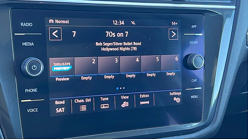 Thumbnail: 2019 Volkswagen Tiguan - 13