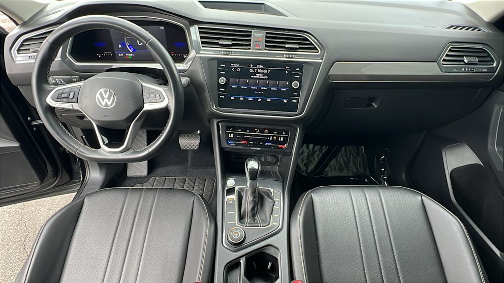 Thumbnail: 2022 Volkswagen Tiguan - 13