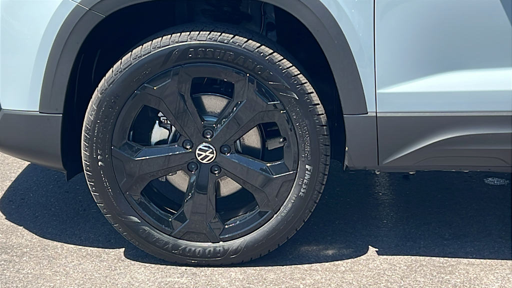 Thumbnail: 2026 Volkswagen Taos - 8