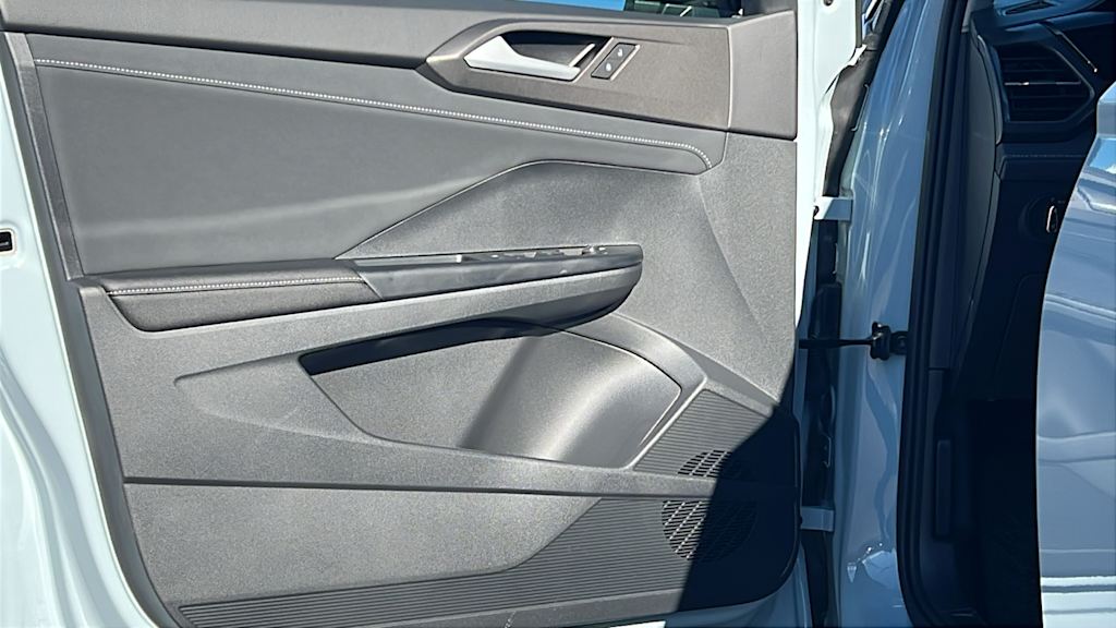 Thumbnail: 2026 Volkswagen Taos - 28