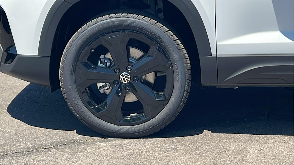 Thumbnail: 2026 Volkswagen Taos - 7