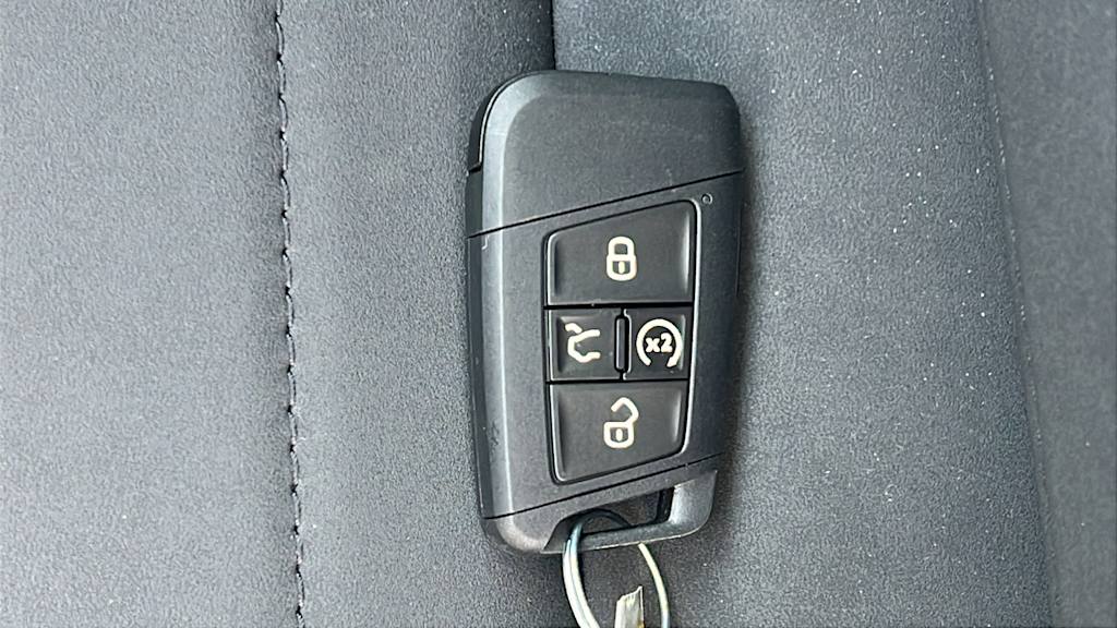 Thumbnail: 2026 Volkswagen Taos - 17