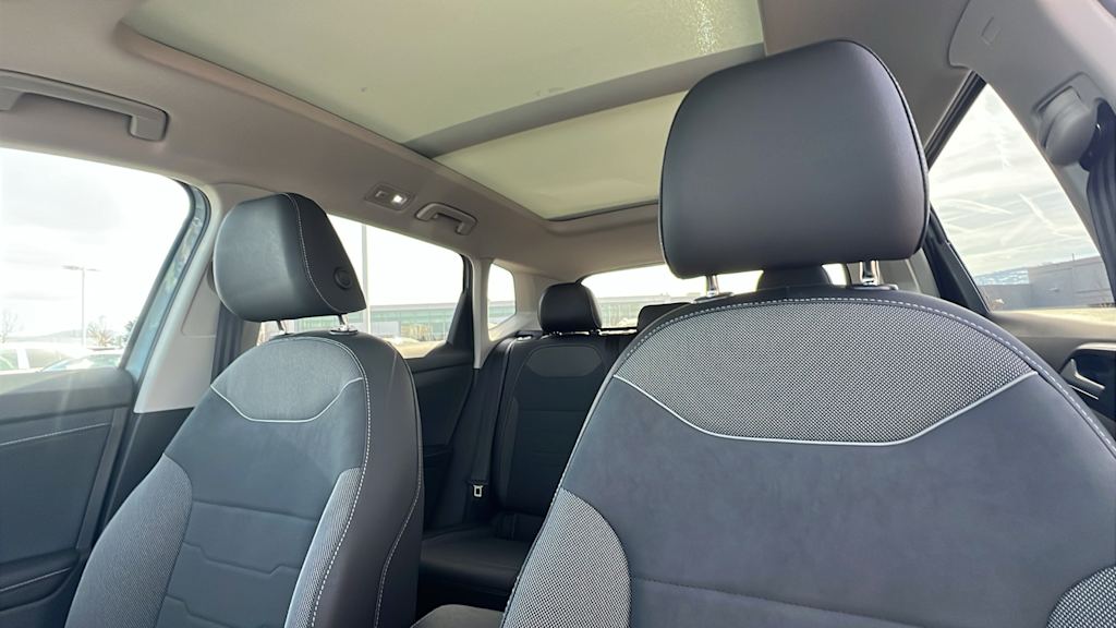 Thumbnail: 2026 Volkswagen Taos - 10