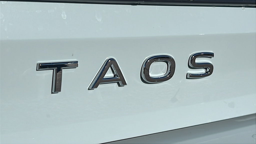 Thumbnail: 2026 Volkswagen Taos - 7