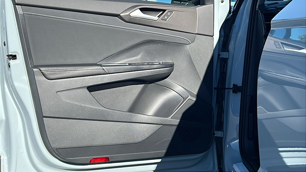 Thumbnail: 2026 Volkswagen Taos - 29