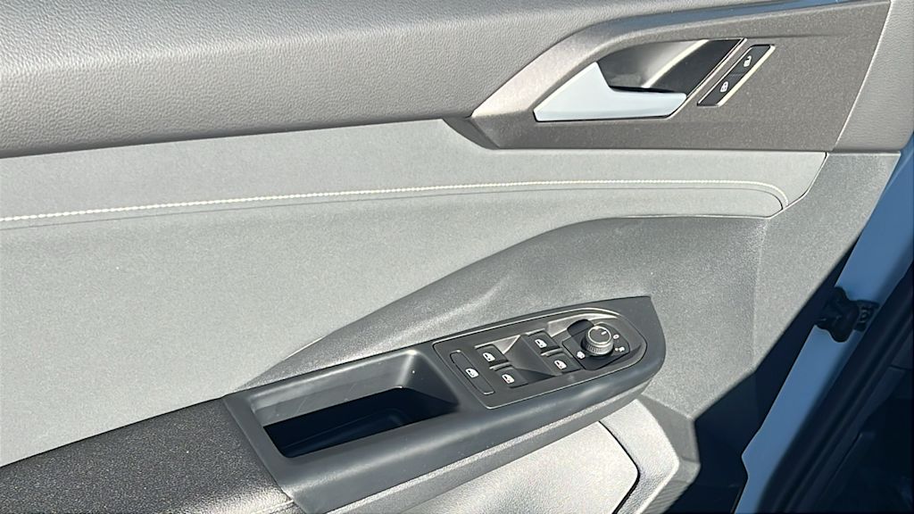 Thumbnail: 2026 Volkswagen Taos - 28