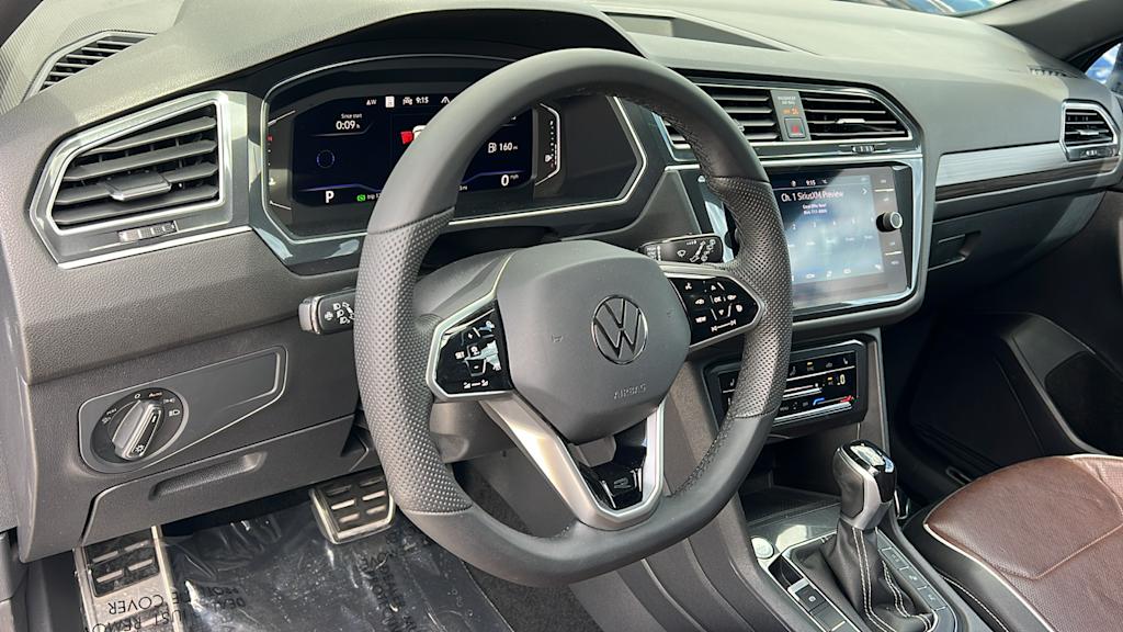 Thumbnail: 2022 Volkswagen Tiguan - 2