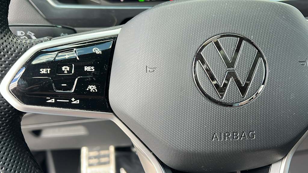 Thumbnail: 2022 Volkswagen Tiguan - 26