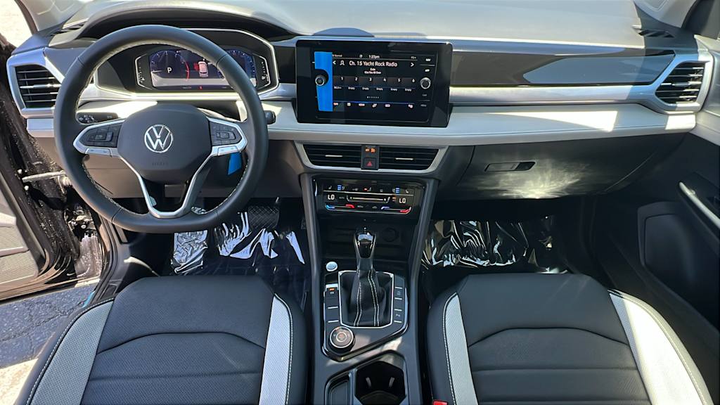 Thumbnail: 2026 Volkswagen Taos - 12
