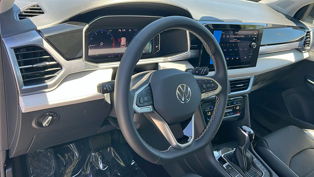 Thumbnail: 2026 Volkswagen Taos - 2